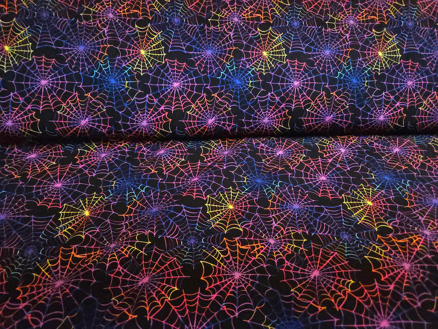 Spider web neon CL