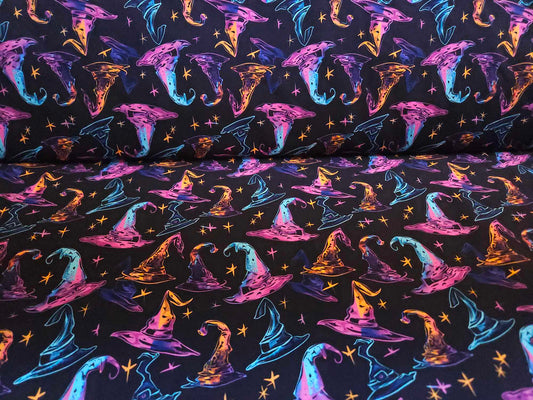 Witches hat neon CL