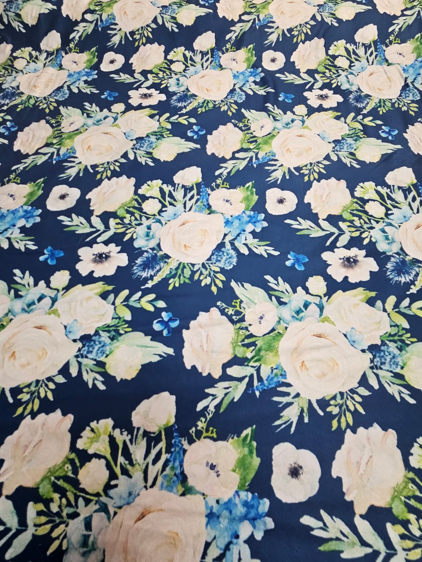 Bouquet of roses on indigo DBP